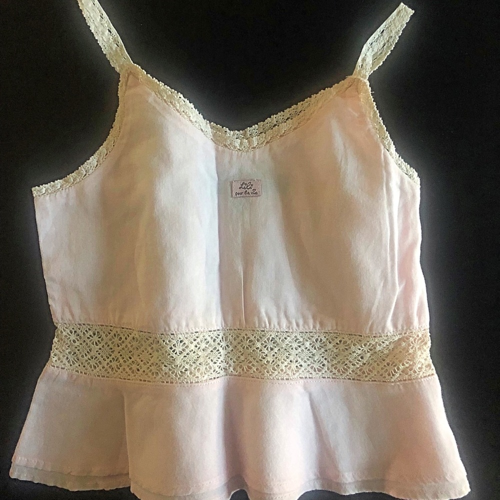 Sleeveless top